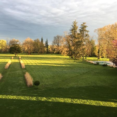 Gite Manzana Au Chateau Lavalade Кастелсаразен Екстериор снимка
