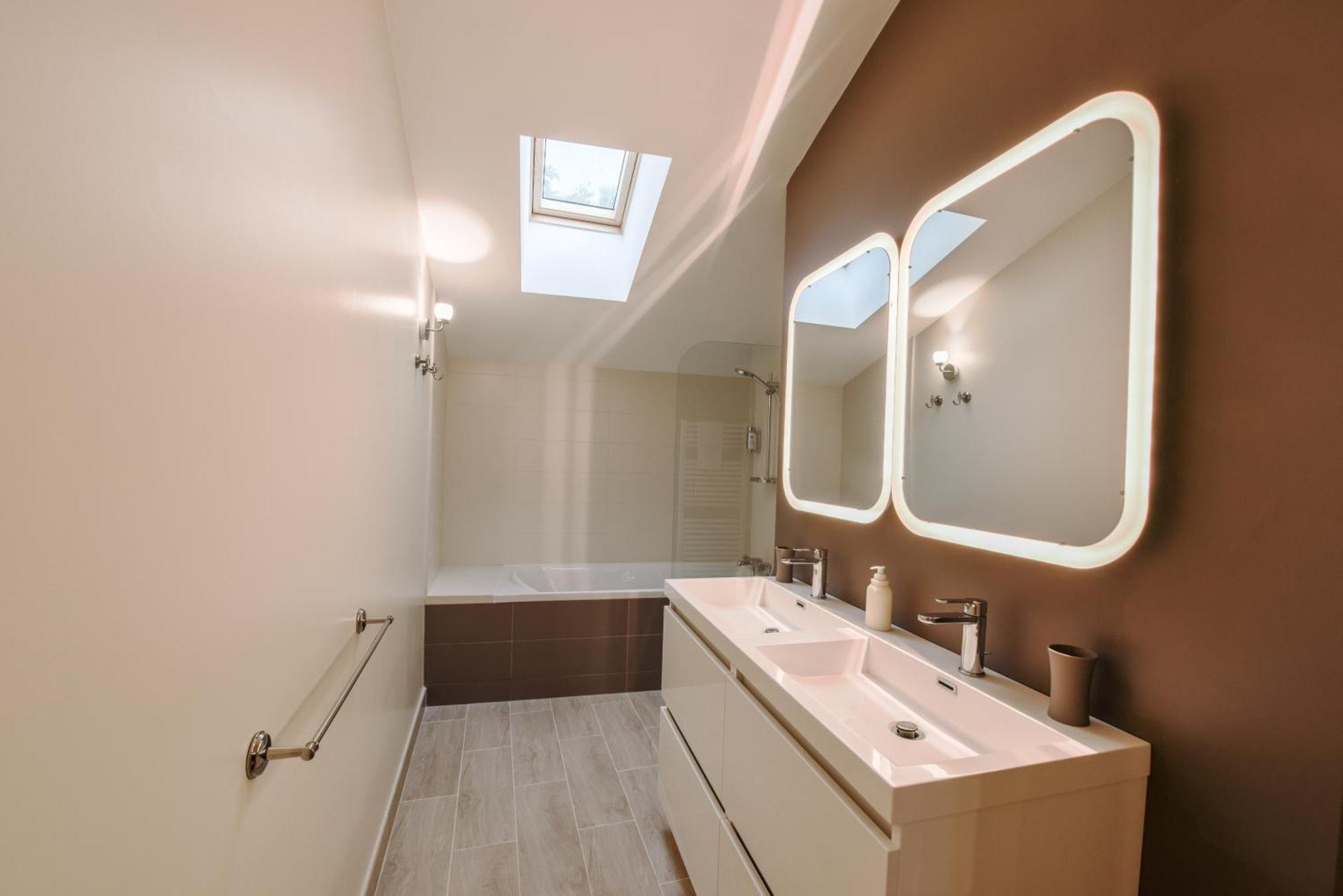 Gite Manzana Au Chateau Lavalade Кастелсаразен Екстериор снимка