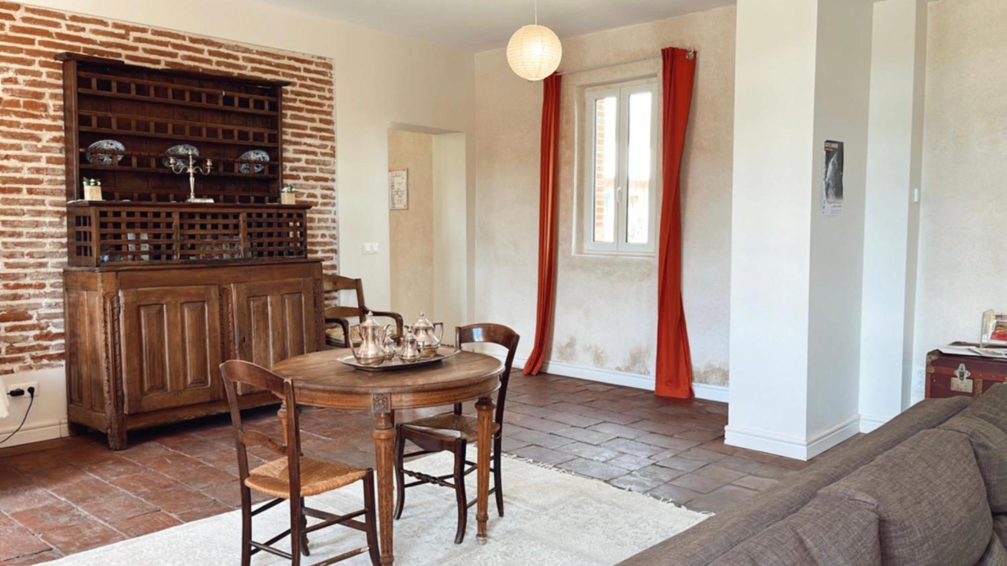 Gite Manzana Au Chateau Lavalade Кастелсаразен Екстериор снимка