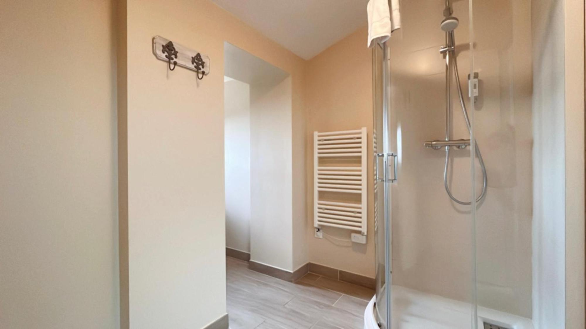 Gite Manzana Au Chateau Lavalade Кастелсаразен Екстериор снимка